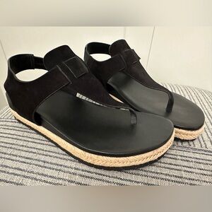 Vince black thong espadrille sandals size 6 NWOT